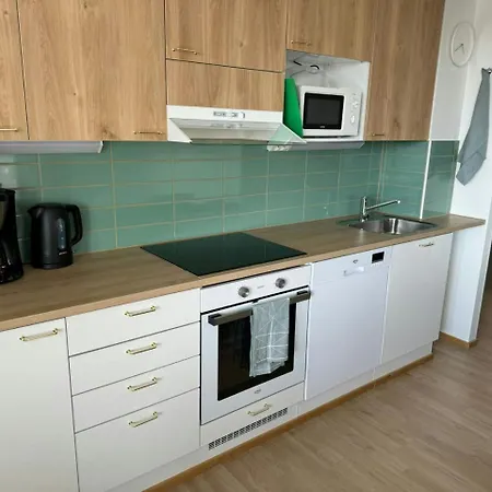 Spacious For 4 Appartamento Oulu